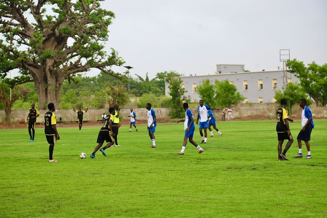 Football universitaire